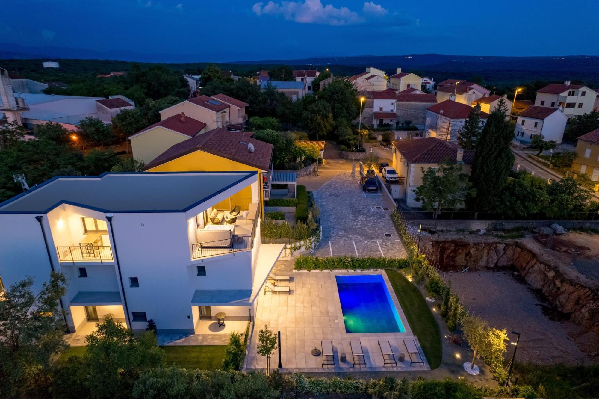 Apartmani Vila Mara M 1 Heated Pool Omišalj Exterior foto